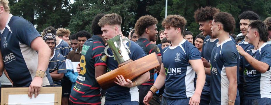 タウランガボーイズ高校